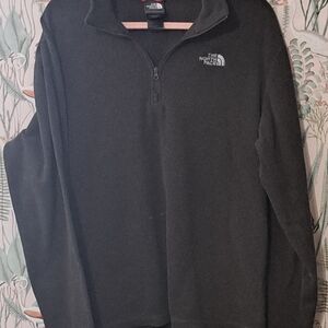 The North Face Men's Green Pull-Over Sweater